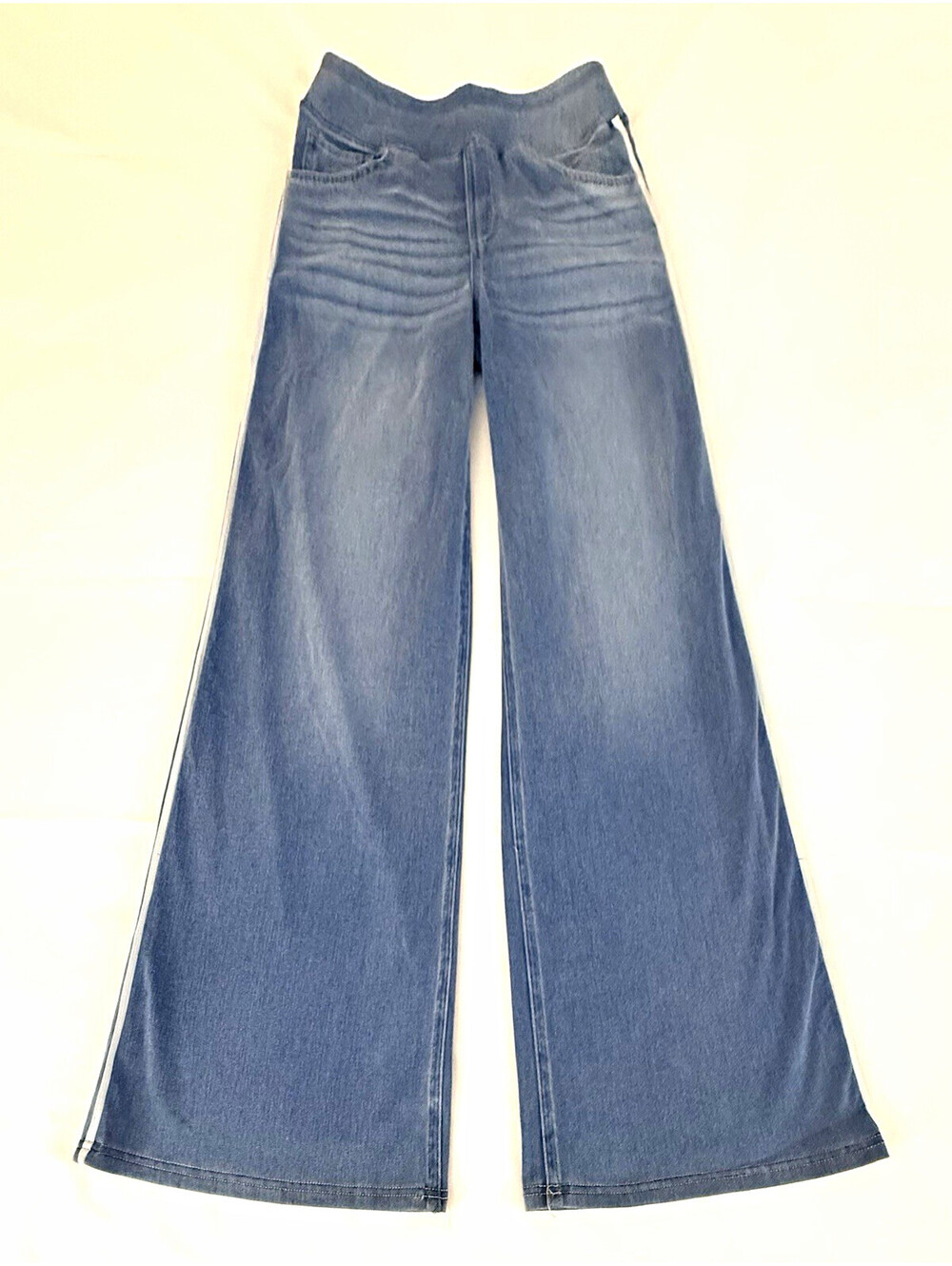 Halara Women’s Wide Leg Side Stripe Jeans Blue Denim Pull On Size S Regular NWT